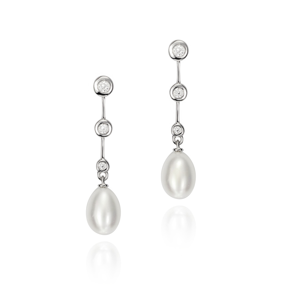 18K white gold long earrings with pearls and zirconia stones