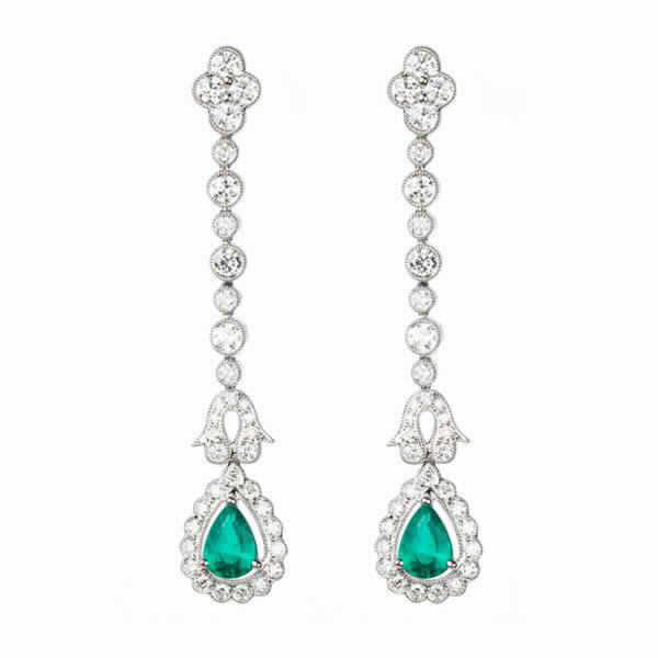 Long earrings, 18-karat gold, diamonds, and emeralds